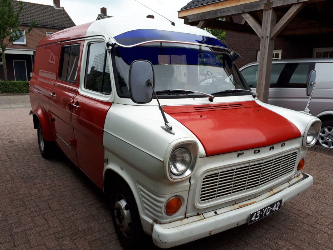 Classic Zonneklep Ford Transit Mk1 1965 1986 Vosca classic-zonneklep-ford-transit-mk1-1965-1986-vosca