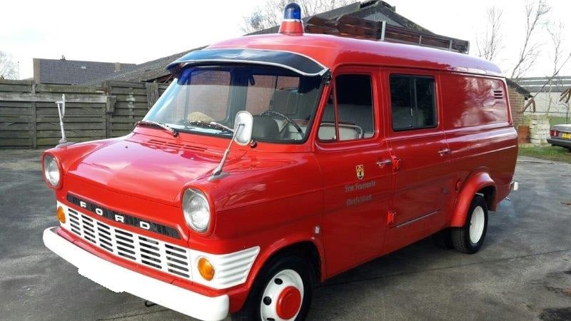 Classic Sun-screen Ford Transit MK1 